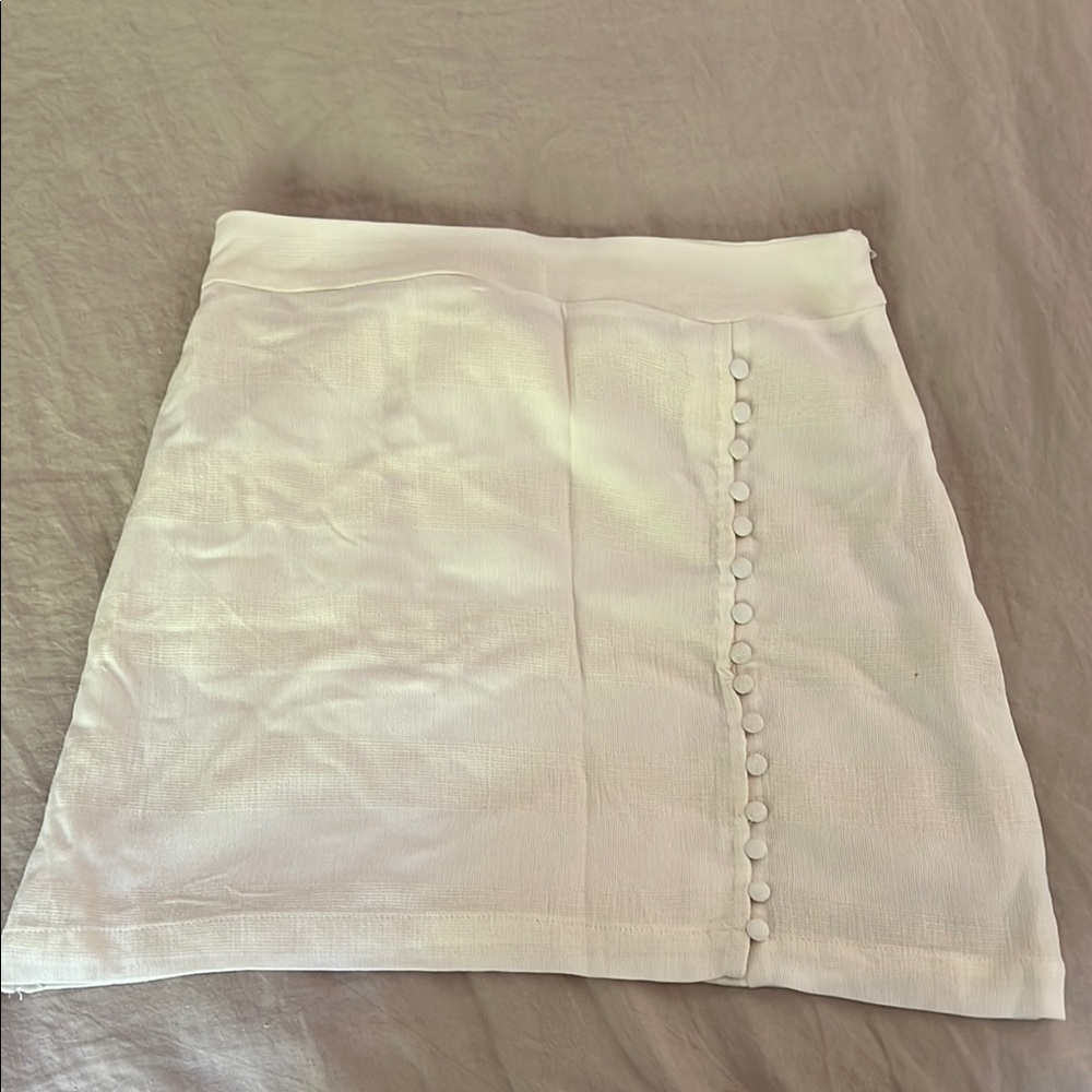Elegant White Skirt